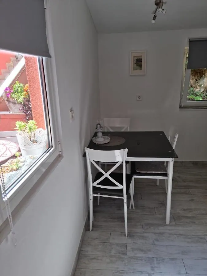 Apartments Zala Matusan Supetarska Draga