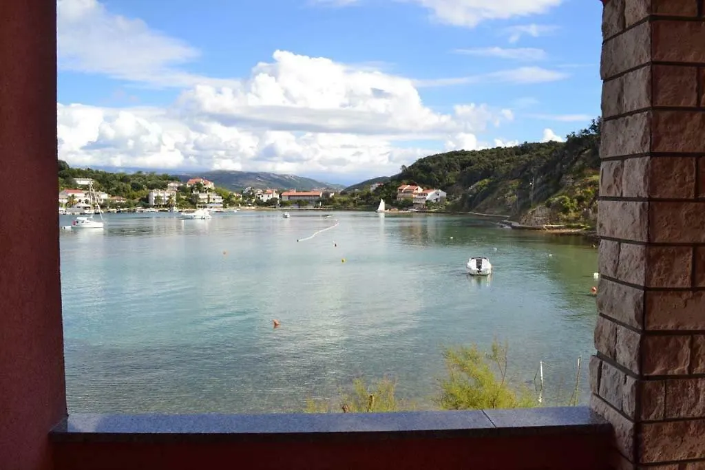 Apartments Zala Matusan Supetarska Draga 0*,  Croatia