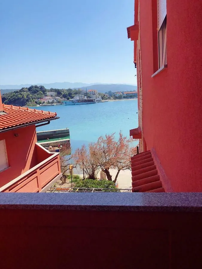 Apartments Zala Matusan Supetarska Draga
