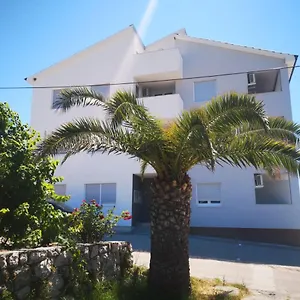 Apartment Navis, Supetarska Draga